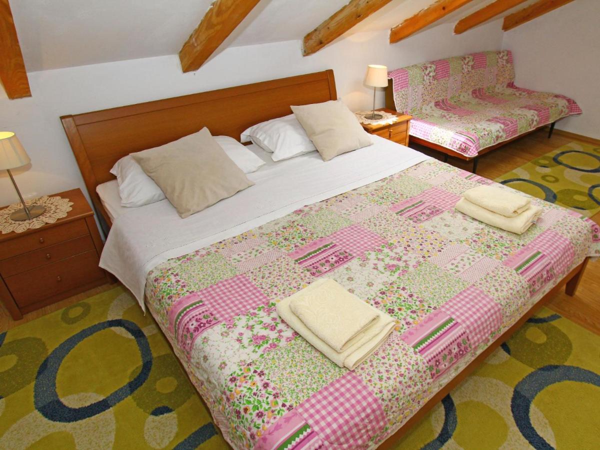 Holiday Home Mihovilka By Interhome Sveti Filip i Jakov Eksteriør bilde
