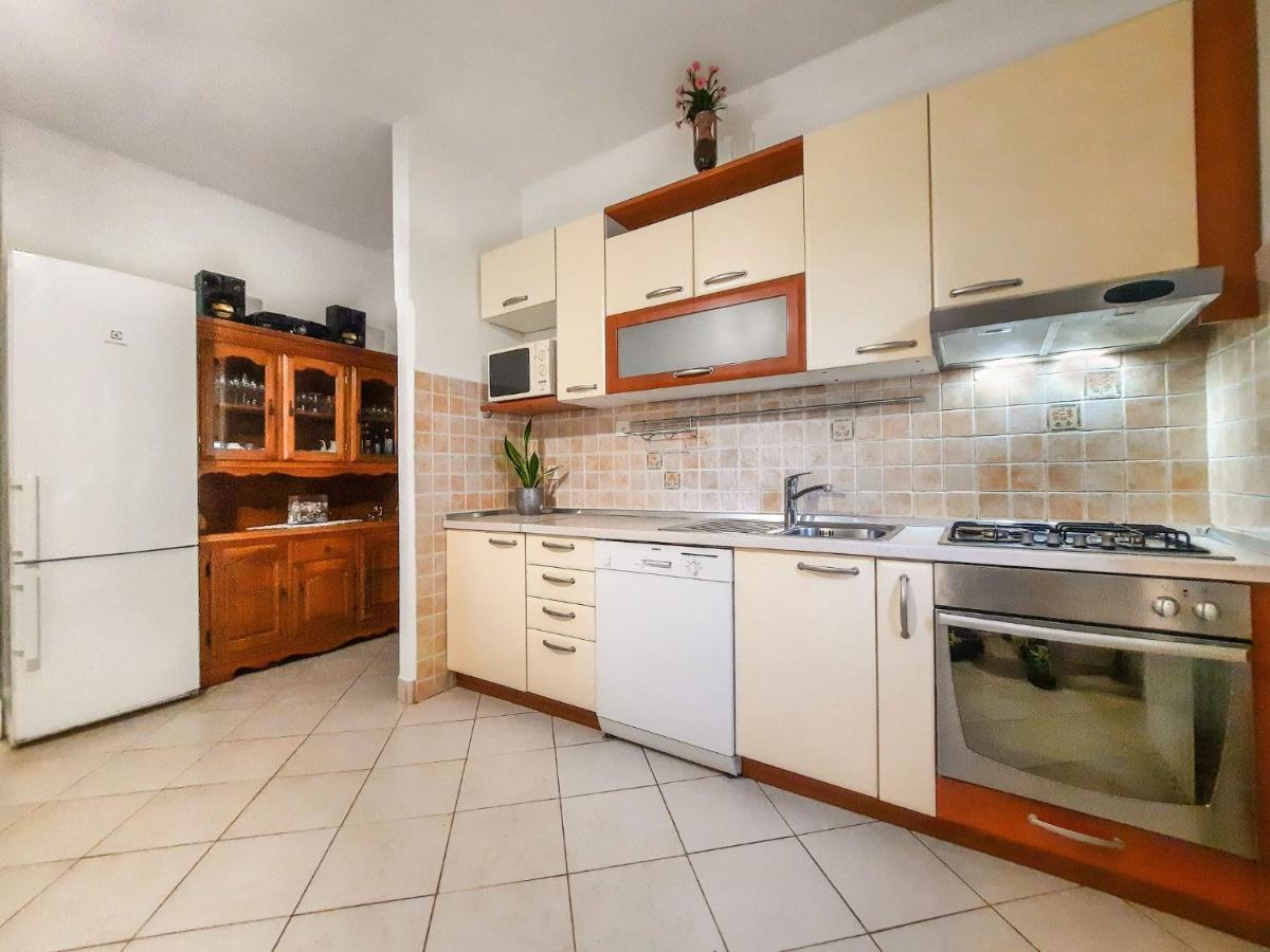 Holiday Home Mihovilka By Interhome Sveti Filip i Jakov Eksteriør bilde